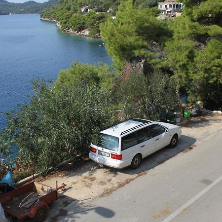 Apartments By The Sea Ubli, Lastovo - 8354 Uble Exteriér fotografie