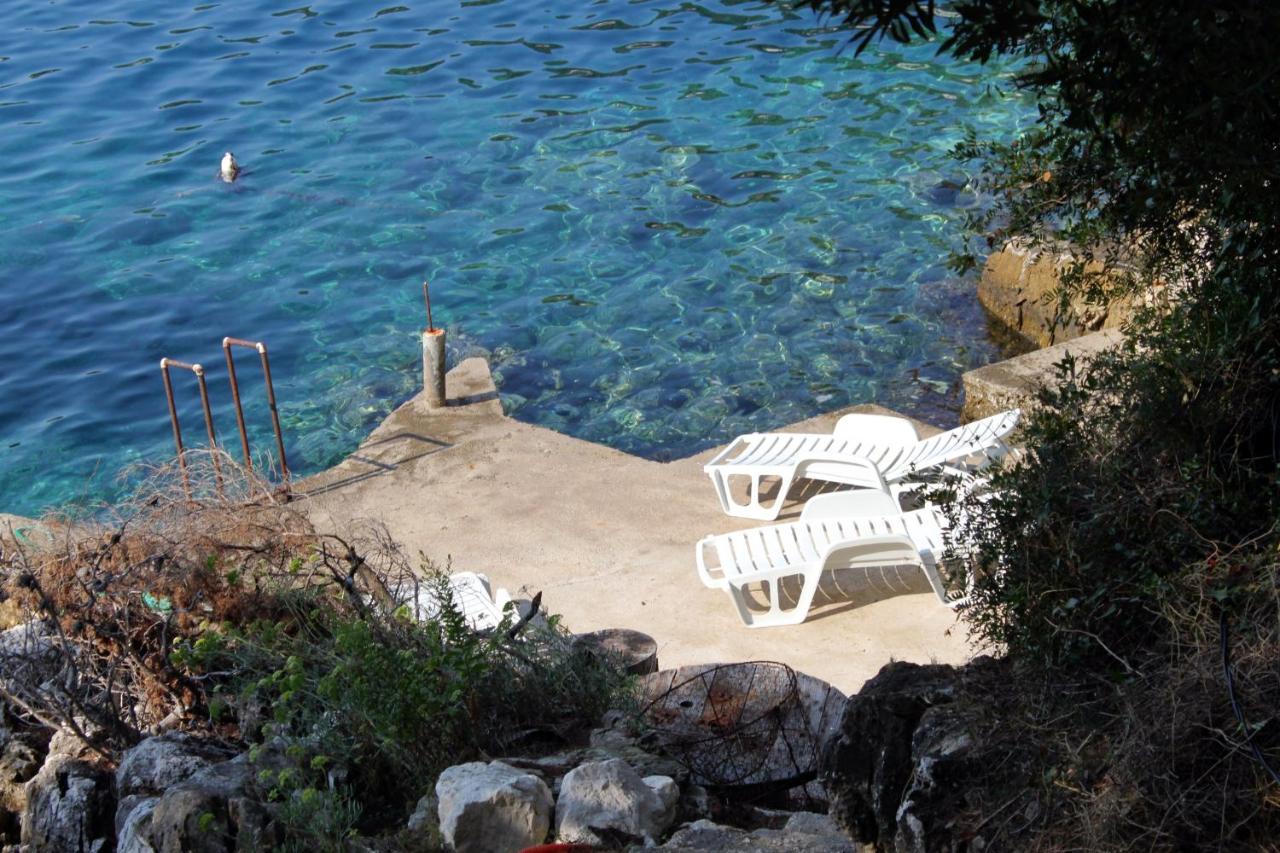 Apartments By The Sea Ubli, Lastovo - 8354 Uble Exteriér fotografie